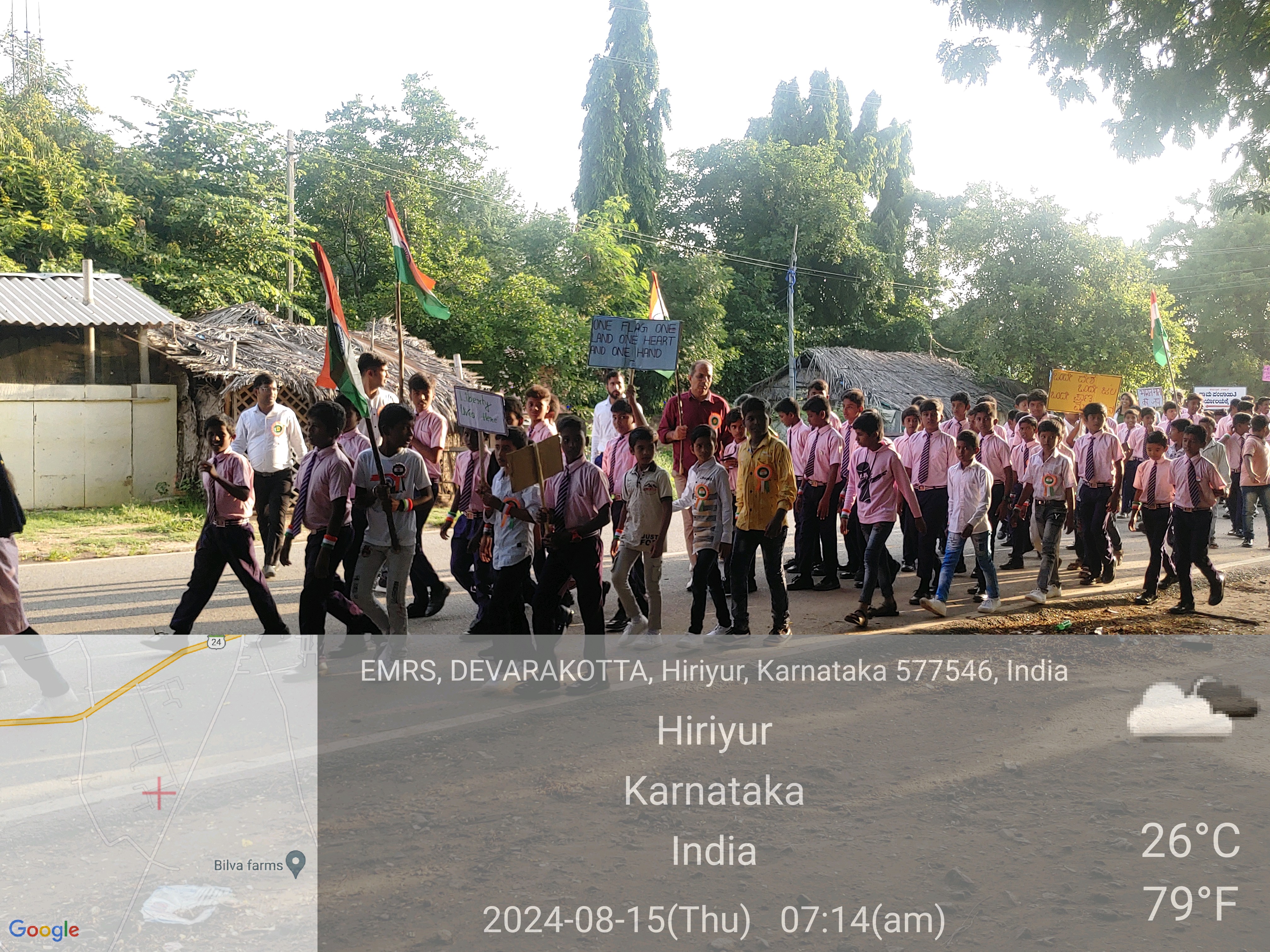 Independence Day Prabhat Pheri And Distribution of Flag to Nearby village Eshwargere